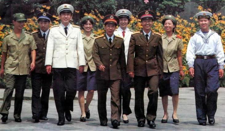 中国空军成立那一年，历史沿革与辉煌成就，中国空军成立年份及辉煌成就概览，历史沿革与成就回顾