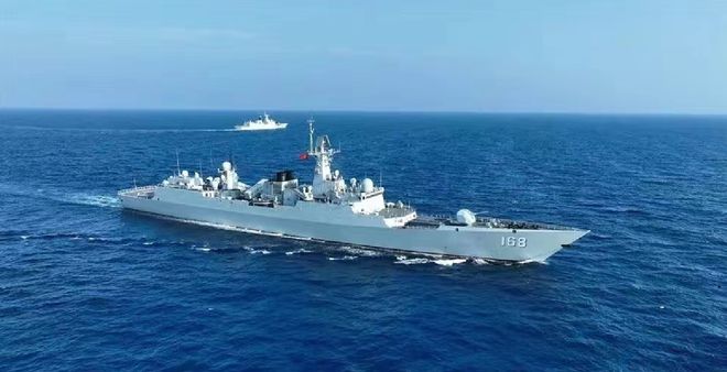 051C型驱逐舰垂直发射系统
