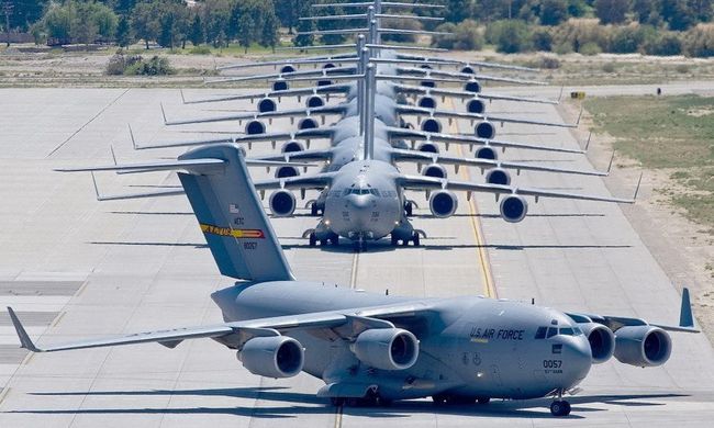 中国空军装备规模，仅次于美国空军与何者并列？，中国空军装备规模，位列美国之后，与哪一强国并列？