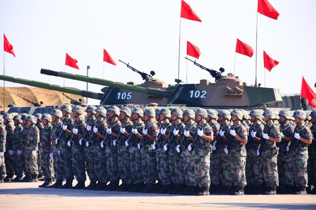 揭秘，2009阅兵仪式究竟是谁检阅的？，揭秘，2009阅兵仪式背后的检阅人是谁？