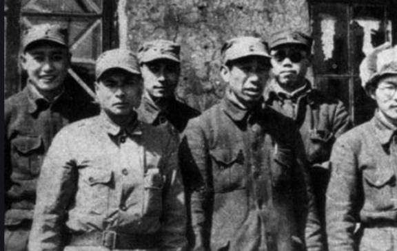 中国开国中将的人数及其历史意义，中国开国中将数量及其历史意义探究