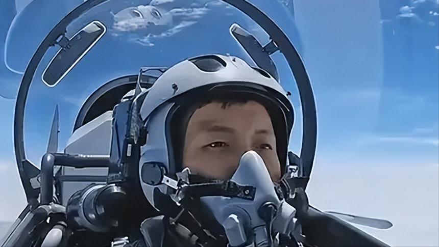 歼-16战机性能介绍，歼-16战机性能详解