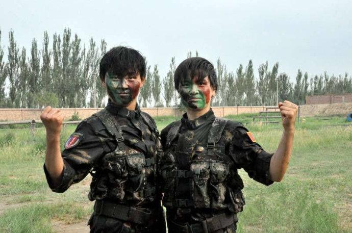 中国女特种兵的真实照片，揭示背后的力量与荣耀，中国女特种兵背后的力量与荣耀，真实照片揭示风采