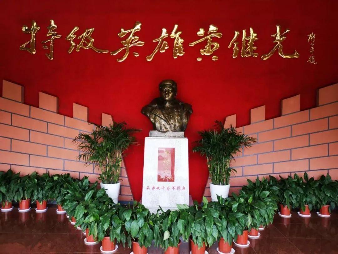 上甘岭战役特级英雄，英勇无畏的传奇人物，上甘岭战役特级英雄，英勇无畏的传奇人物传奇故事揭秘