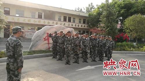 2019阅兵民兵方队，展现新时代国防力量的风采，新时代国防力量风采展现，阅兵民兵方队亮相