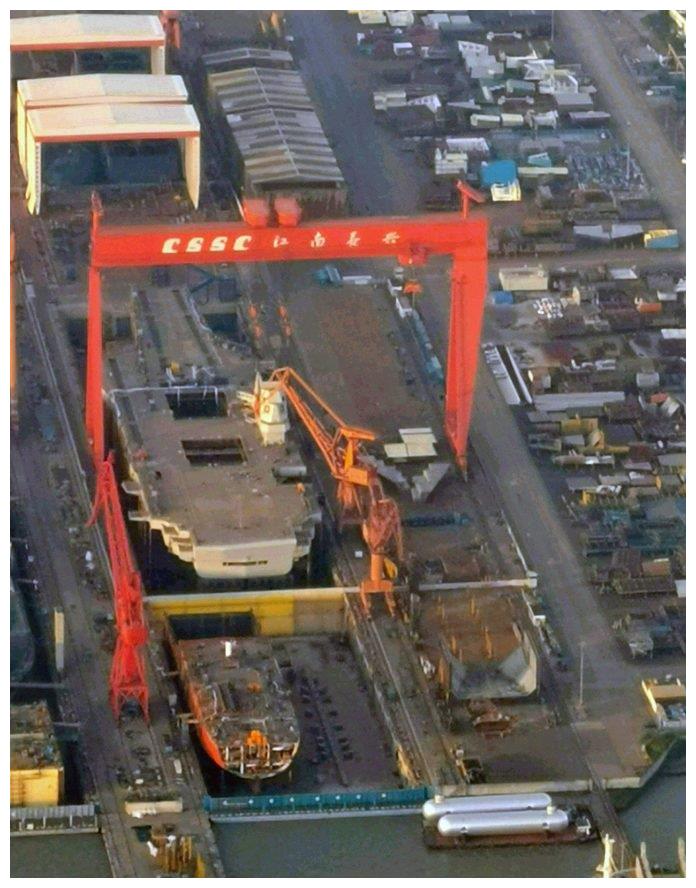 关于中国海军辽宁舰的舰岛审美探讨——从003舰岛丑引发的思考，中国海军辽宁舰舰岛审美探讨，从舰岛设计引发的思考