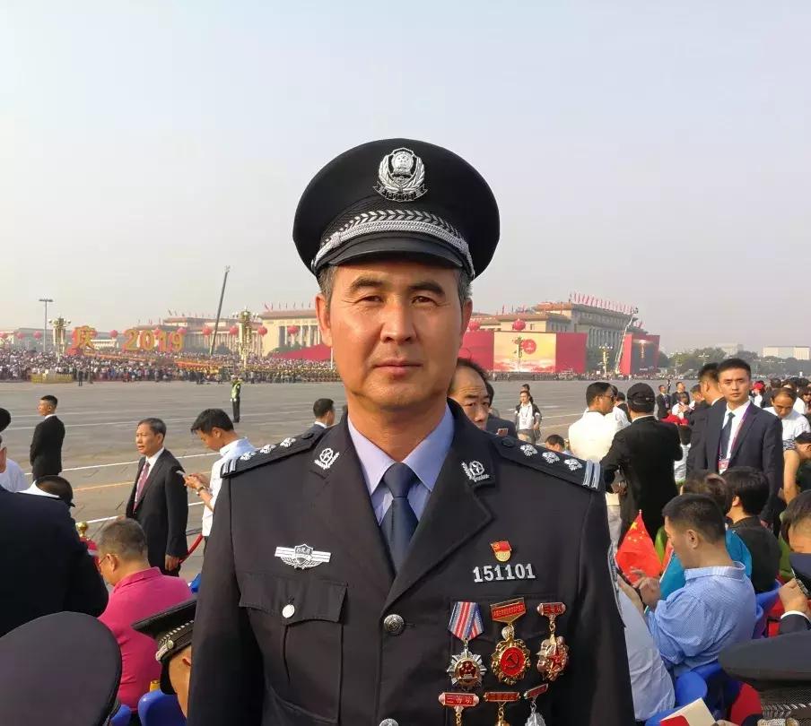六十年大庆阅兵，辉煌历程的展示与国家的骄傲，六十年大庆阅兵，辉煌历程与国家骄傲盛况展示