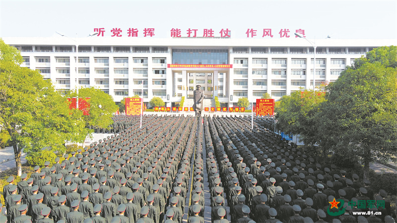 强军网官网与国防科技大学，军事教育的数字化先锋，强军网与国防科技大学，军事教育的数字化领军者