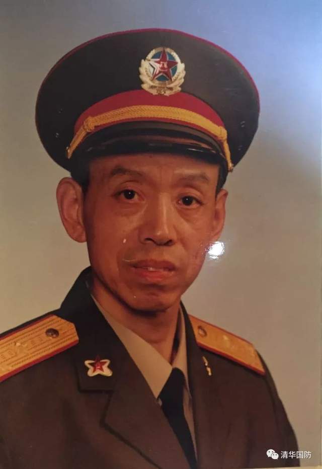 独臂将军丁小军，生平简介与非凡人生，独臂将军丁小军，生平简介与不凡人生之路