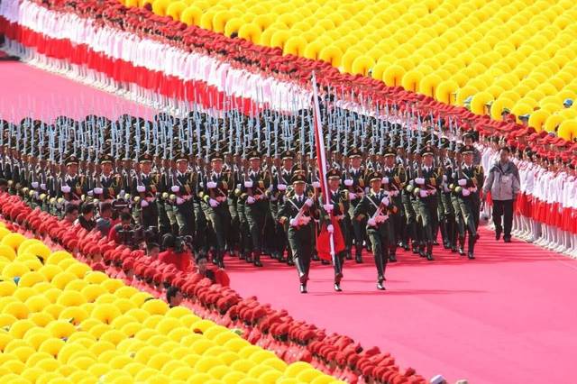 壮丽辉煌，2020年十月一日阅兵盛典，壮丽辉煌，庆祝中华人民共和国成立71周年阅兵盛典回顾