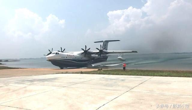 蛟龙600首飞时间，中国航空工业的里程碑事件，中国航空工业里程碑事件，蛟龙600首飞时间揭秘