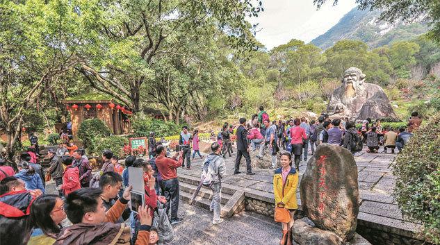 泉州春节旅游攻略，体验千年古城的魅力与韵味，泉州春节旅游攻略，千年古城韵味与魅力体验指南