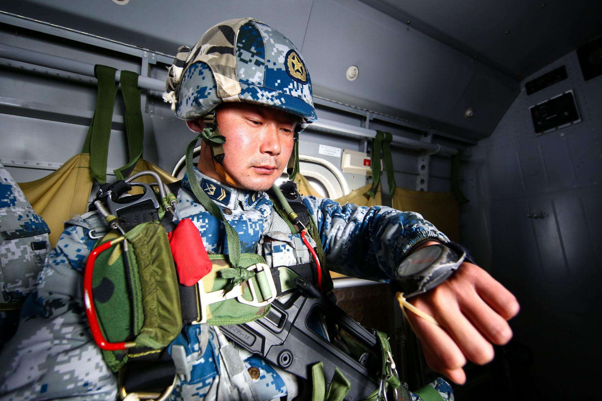 揭秘空降兵特战旅的神秘面纱，究竟隐匿于何处？，揭秘，空降兵特战旅的神秘面纱与隐匿之地
