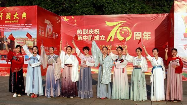 国庆节2023阅兵图片，荣耀的瞬间，历史的见证，2023国庆节阅兵图片，荣耀瞬间，历史见证