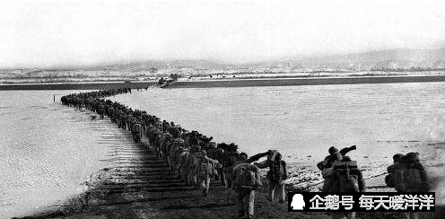 中国人民志愿军跨过鸭绿江拍摄者的壮丽纪实，中国人民志愿军跨过鸭绿江的壮丽纪实，拍摄者的见证