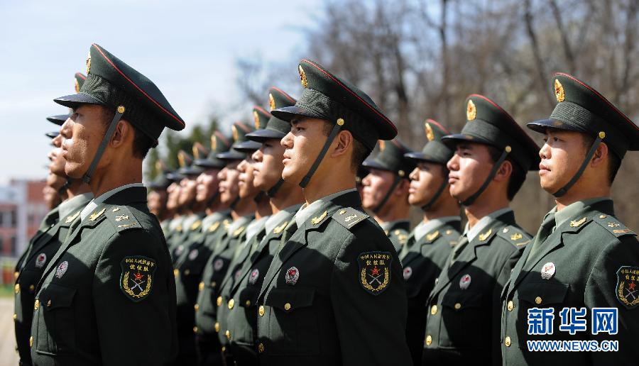 三军仪仗队与俄罗斯的阅兵盛典，跨越国界的荣耀，三军仪仗队与俄罗斯阅兵盛典，跨越国界的荣耀时刻