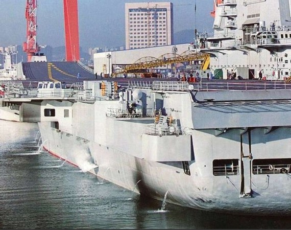 瓦良格号何时重返祖国怀抱——一段波澜壮阔的历史记忆，瓦良格号归途揭秘，波澜壮阔的历史记忆