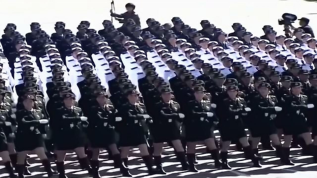 女兵方队