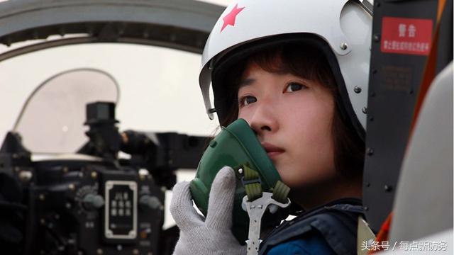 歼16改进型战机，中国空军的崭新力量，歼16改进型战机，中国空军新力量崛起