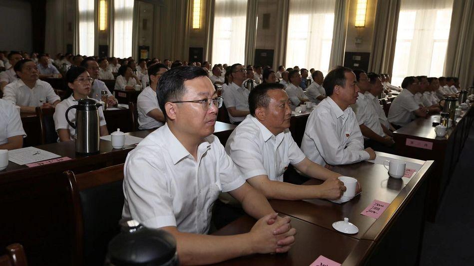 阅兵仪式中的民族团结方阵，展现多元一体的华夏风采，阅兵仪式中的民族团结方阵，展现华夏多元一体风采
