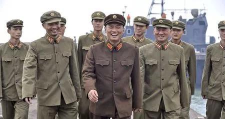 海南岛战役的时间，历史的回眸与反思，海南岛战役的历史回眸与反思，时间印记下的战争记忆