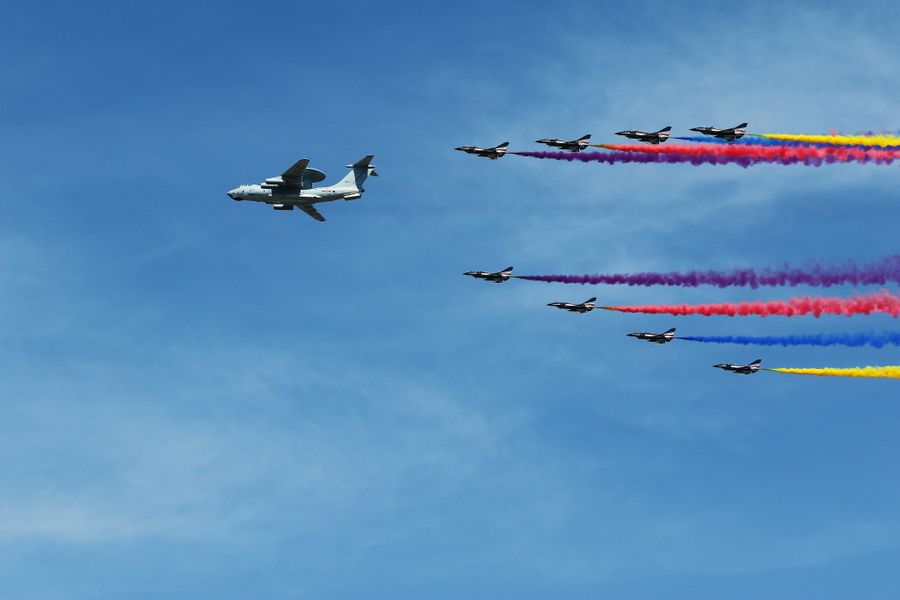 国庆70周年阅兵飞机方阵，展现中国力量与荣耀，国庆70周年阅兵飞机方阵，彰显中国力量与荣耀