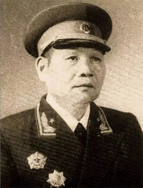 建国历任总后勤部部长及其贡献，建国历任总后勤部部长及其贡献概览