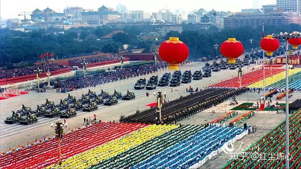 阅兵仪式中的行走之路，探索与启示，阅兵仪式中的行走之路，探索与启示之旅