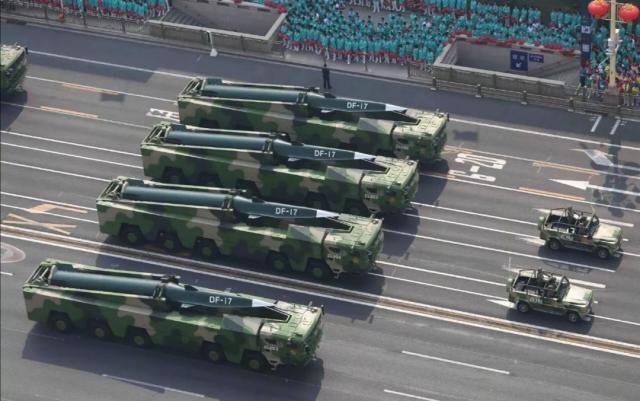 中国2019年阅兵武器装备展示，力量与荣耀的象征，中国2019年阅兵武器装备展示，力量与荣耀的彰显