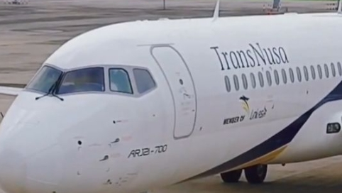 ARJ21飞机坠毁印尼，事故原因与后果分析，ARJ21飞机在印尼坠毁，事故原因及后果深度分析