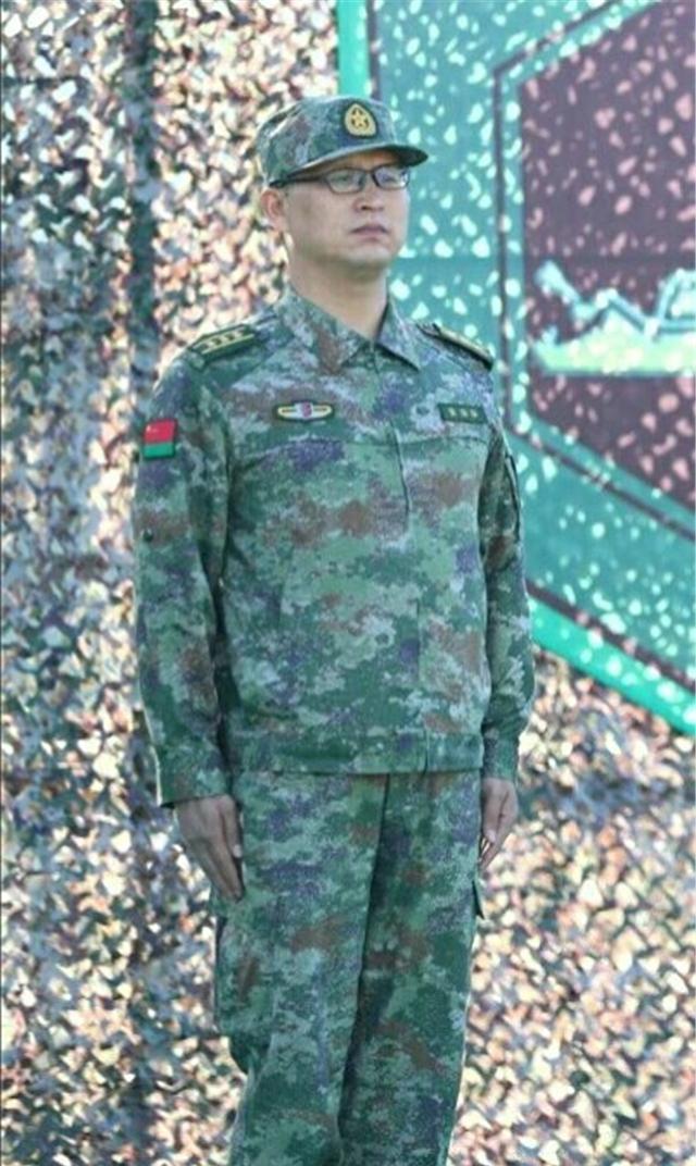 星空迷彩冬季作训服购买指南，星空迷彩冬季作训服购买攻略