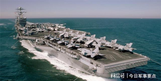 美国巨型航母，揭秘庞大的力量与战略意义，揭秘美国巨型航母，庞大力量与战略价值展现