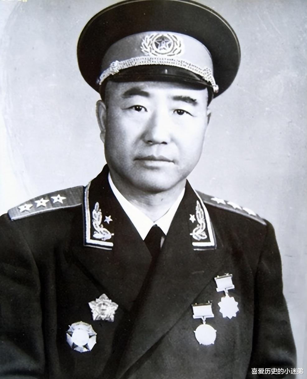 上将图片，军事荣耀的象征与文化传播的媒介，军事荣耀的象征与文化传播媒介，上将图片的力量
