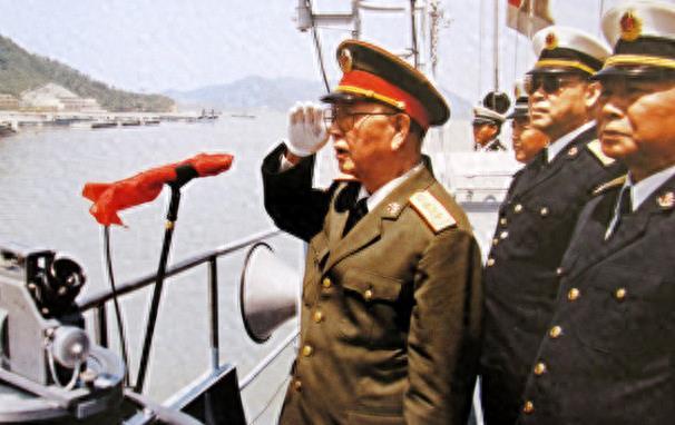 探索历史，70年代三军仪仗队图片的记忆与解读，70年代三军仪仗队图片，历史的记忆与解读