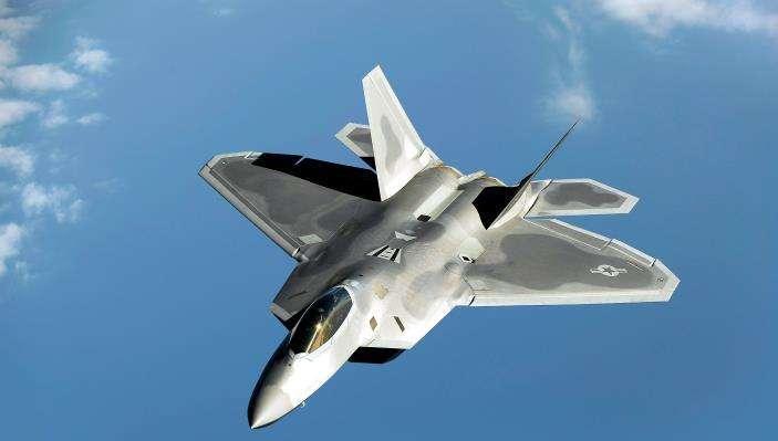 歼20与F-22，哪个更厉害？——深度解读两大顶尖战机的优劣对比，歼20与F-22，顶尖战机优劣深度对比解析