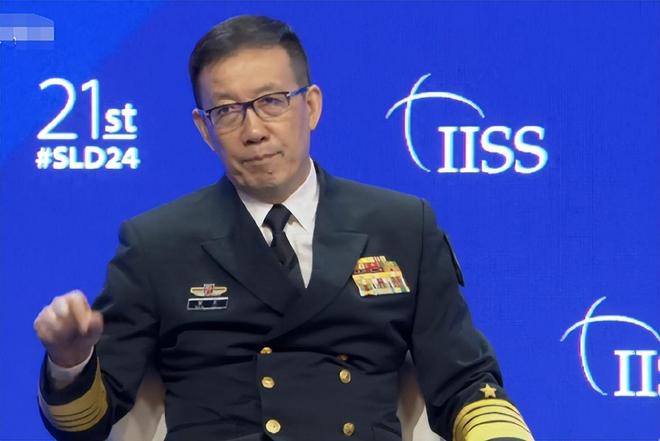 我国新任防长董军的筒历，新任防长董军履历简介