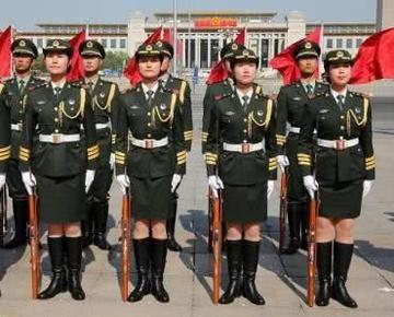 仪仗兵中的女性形象，身高要求与卓越表现，仪仗兵中的女性形象，身高要求与卓越成就概述